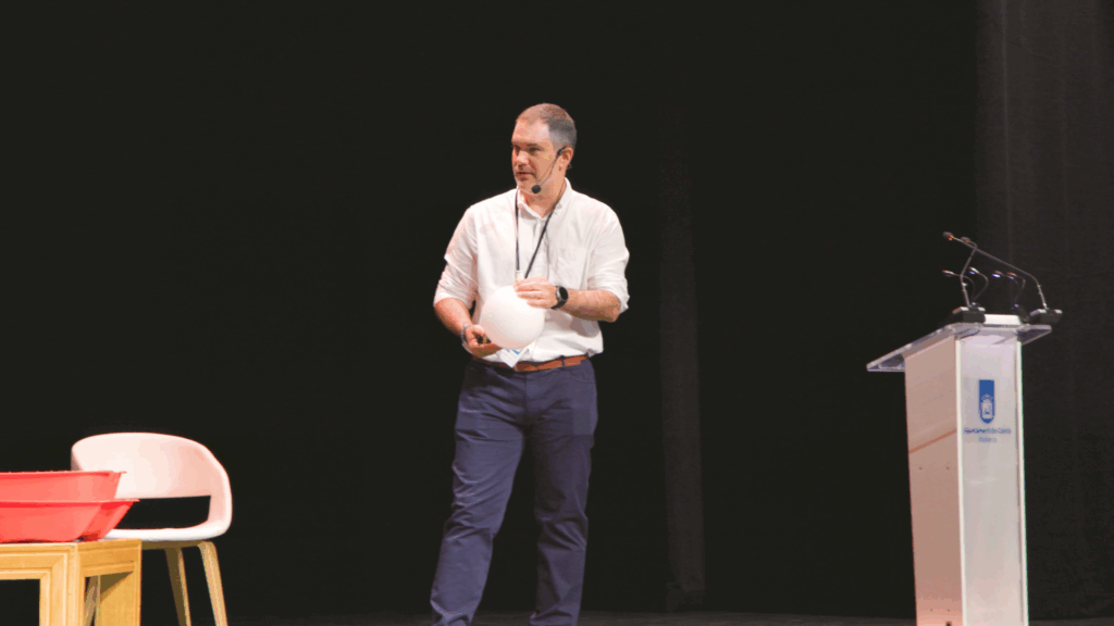 Revenue vacacional ponencia Pau